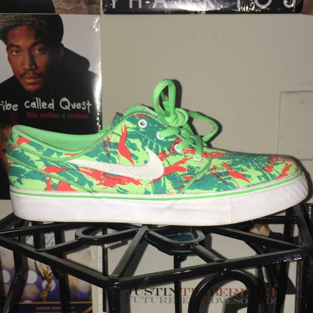 Green and orange Janoski